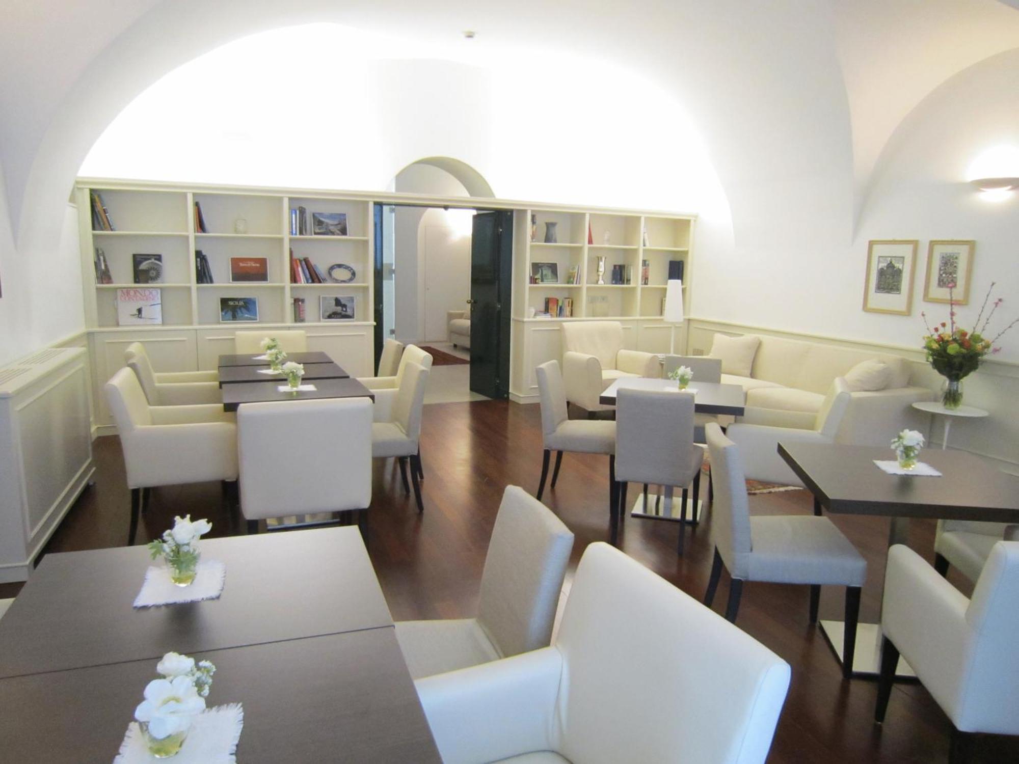 Albergo Accademia Trento Exterior foto